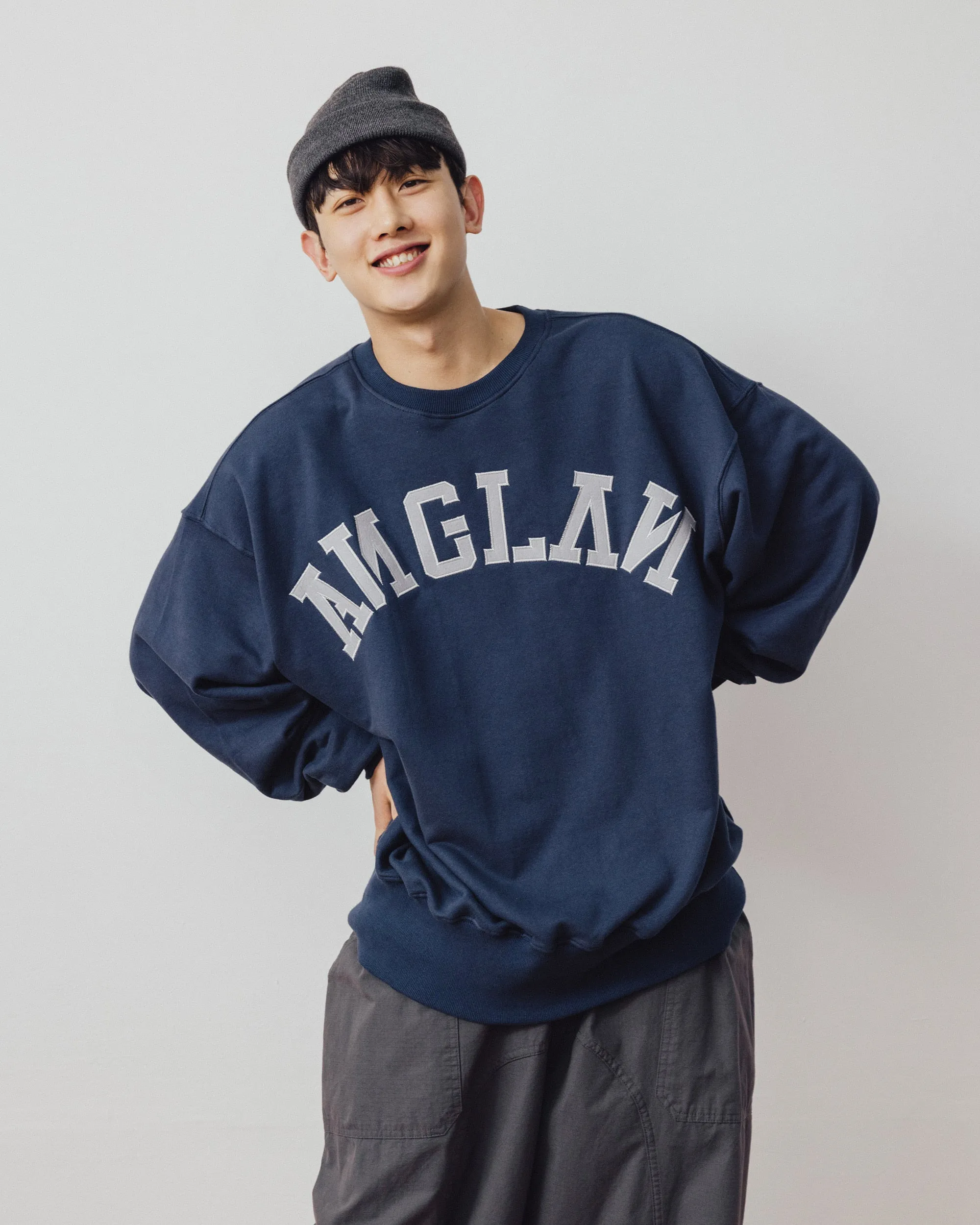 APPLIQUE BIG LOGO SWEAT SHIRT - DEEP BLUE