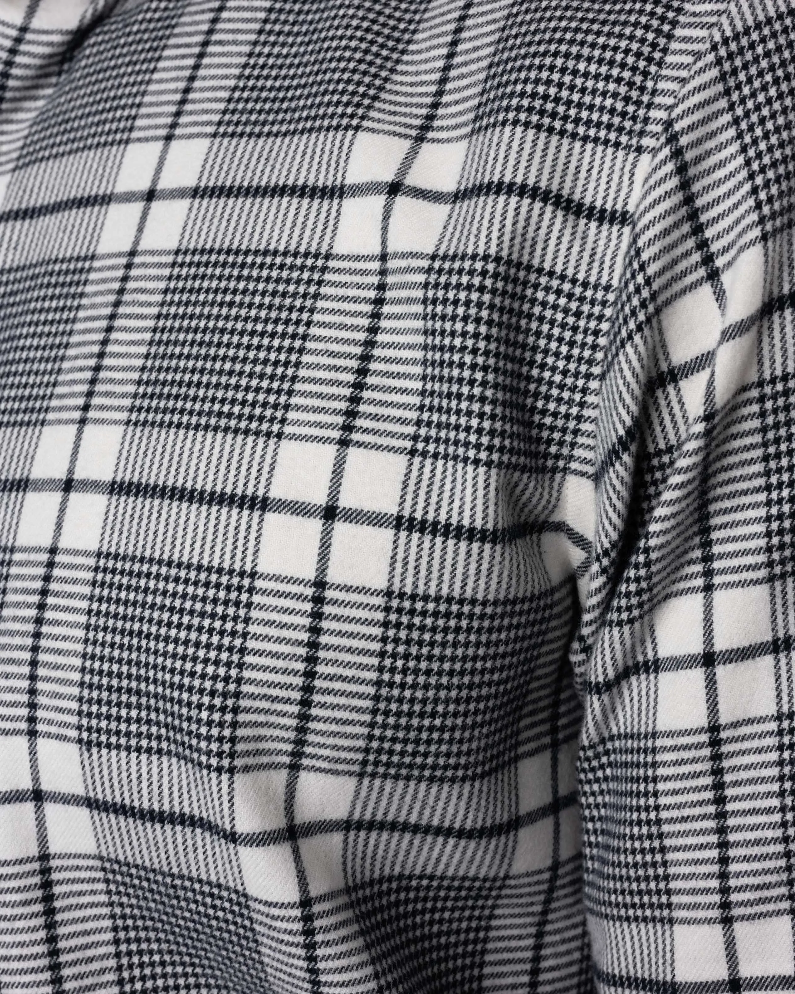 Fitted Body - Checked Flannel Shirt