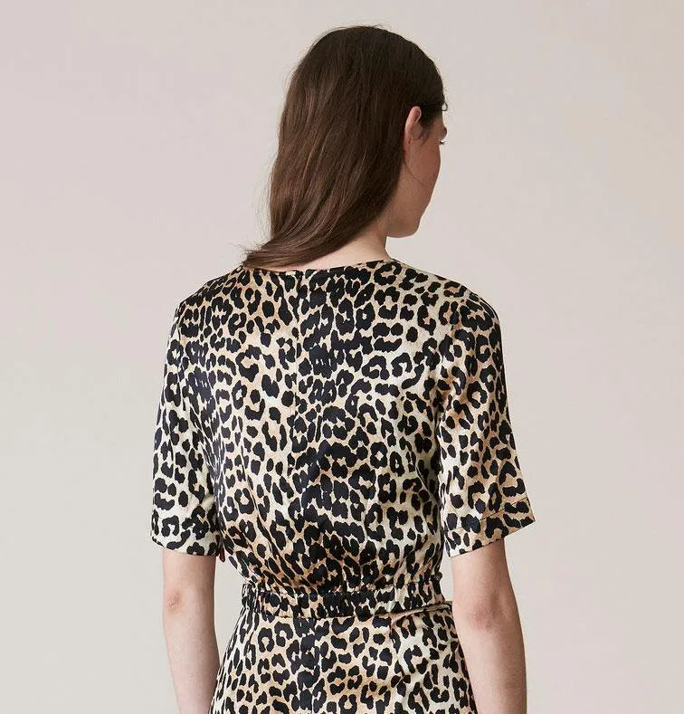 Ganni Calla Silk Twist Blouse – Leopard