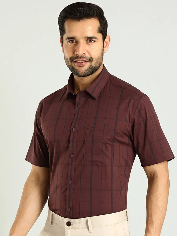 Men Checked Half Sleeve Cotton Blend Shirt