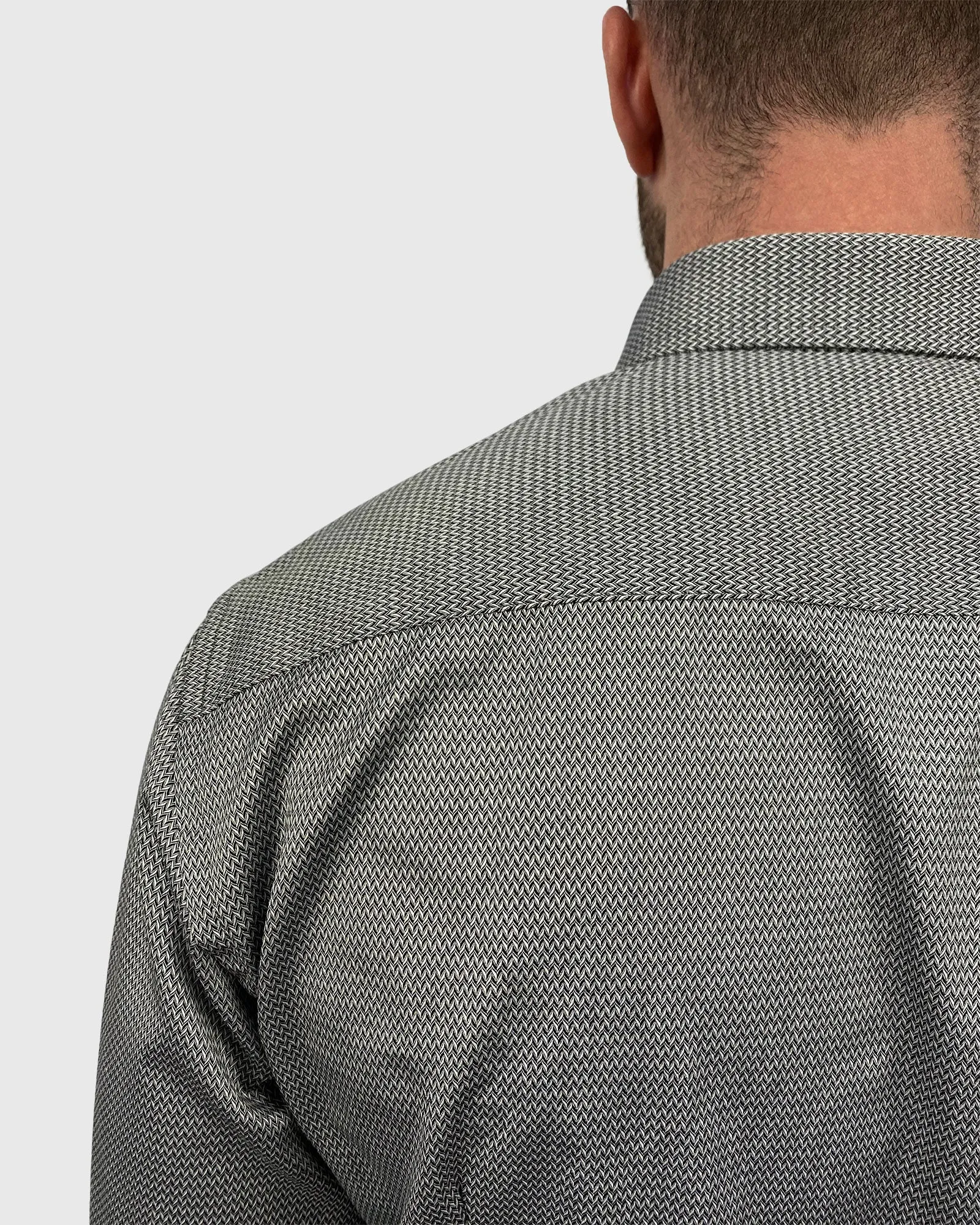 VINCENT & FRANKS S19CH0137 CHARCOAL HERRINGBONE TWILL SLIM SC SHIRT